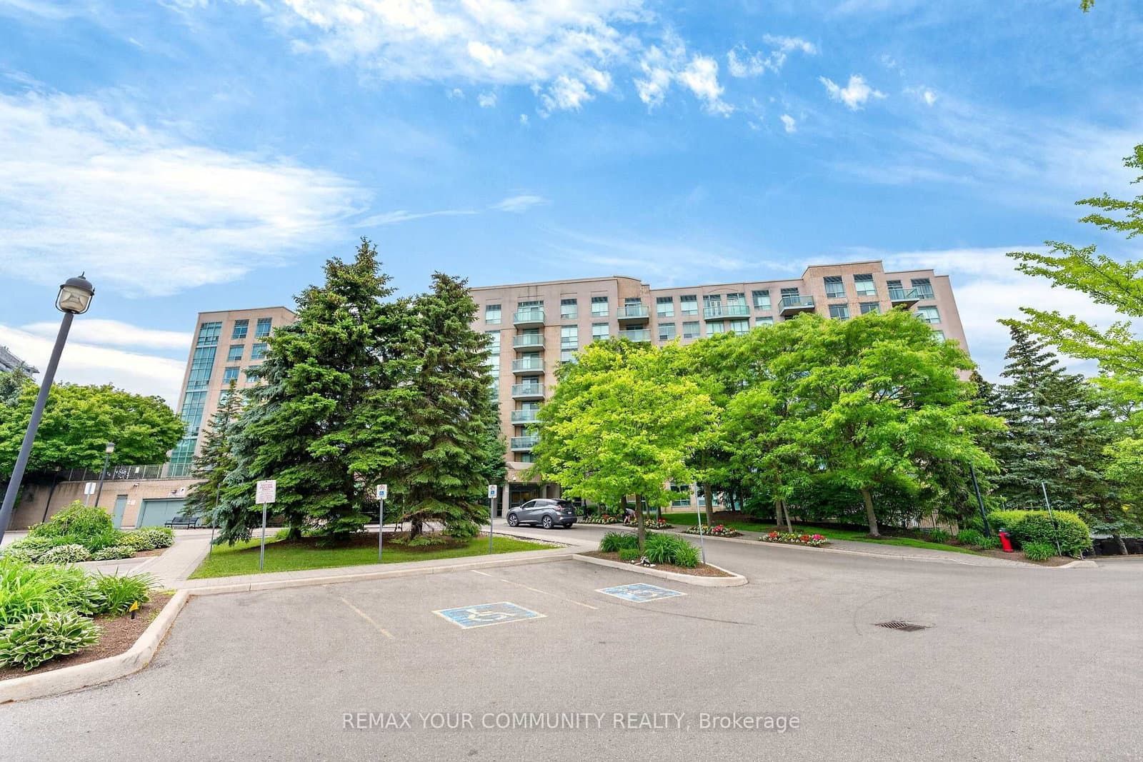 3 ELLESMERE Street, Unit 721 - Image 2