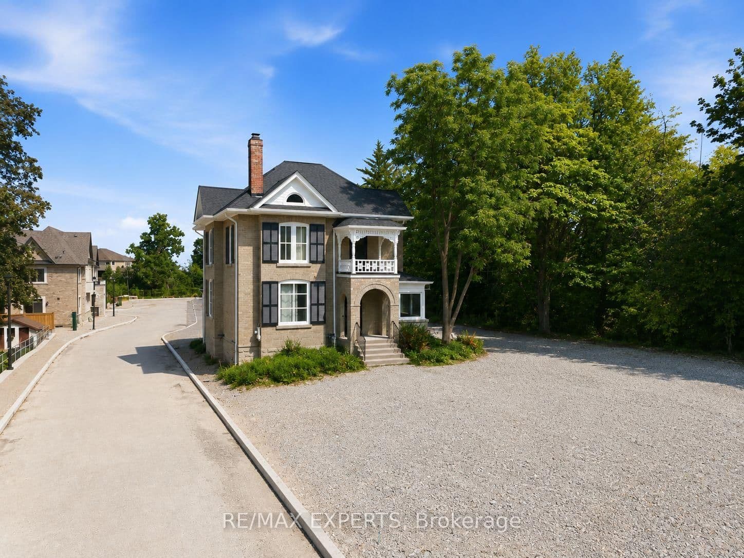 66 Main Street - Image 4