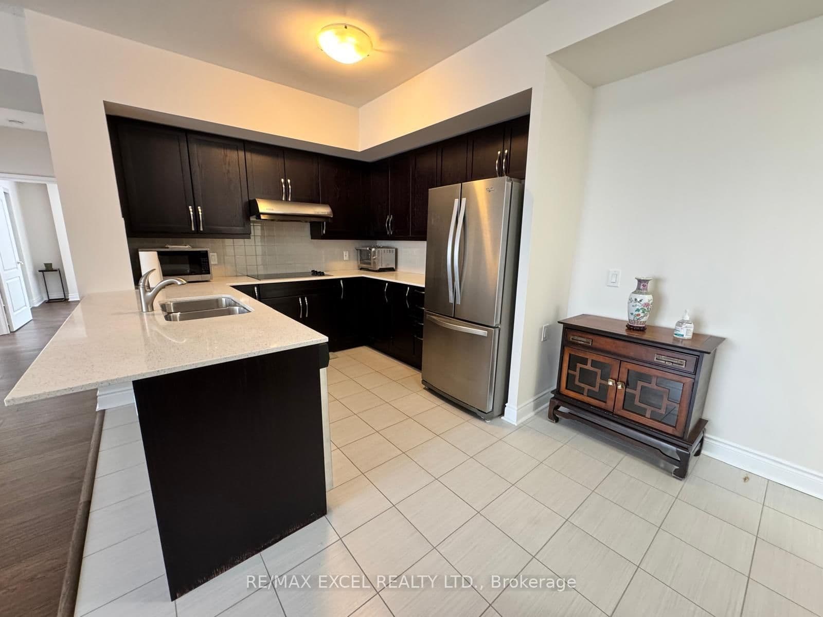 1 Sun Yat Sen Avenue, Unit 257 - Image 6
