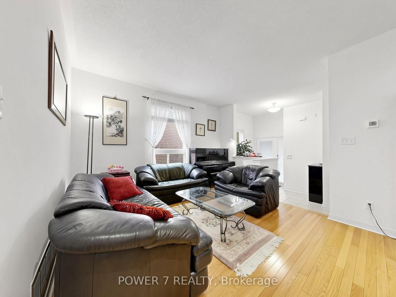 16 Barkwood Hollow - Image 6