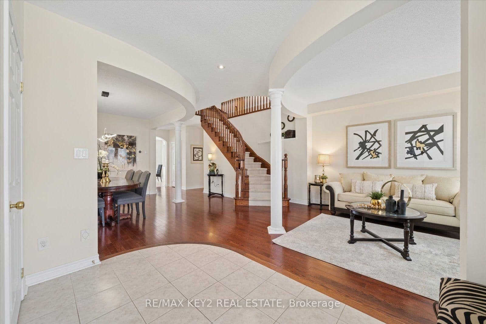 110 Walter Scott Crescent - Image 4