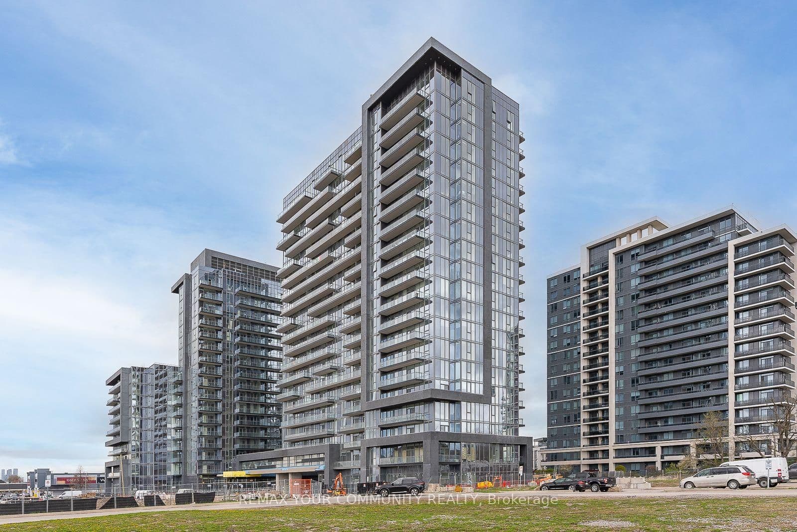 20 Gatineau Drive, Unit 1606E - Image 1