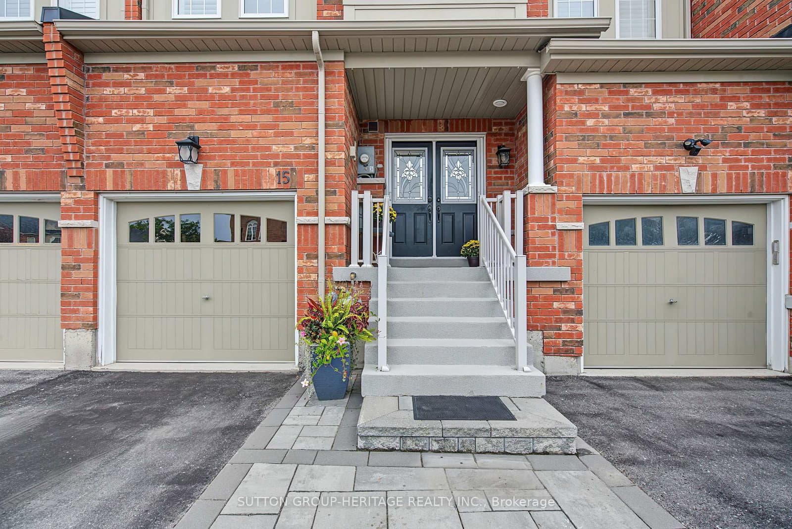 15 Clarinet Lane - Image 3