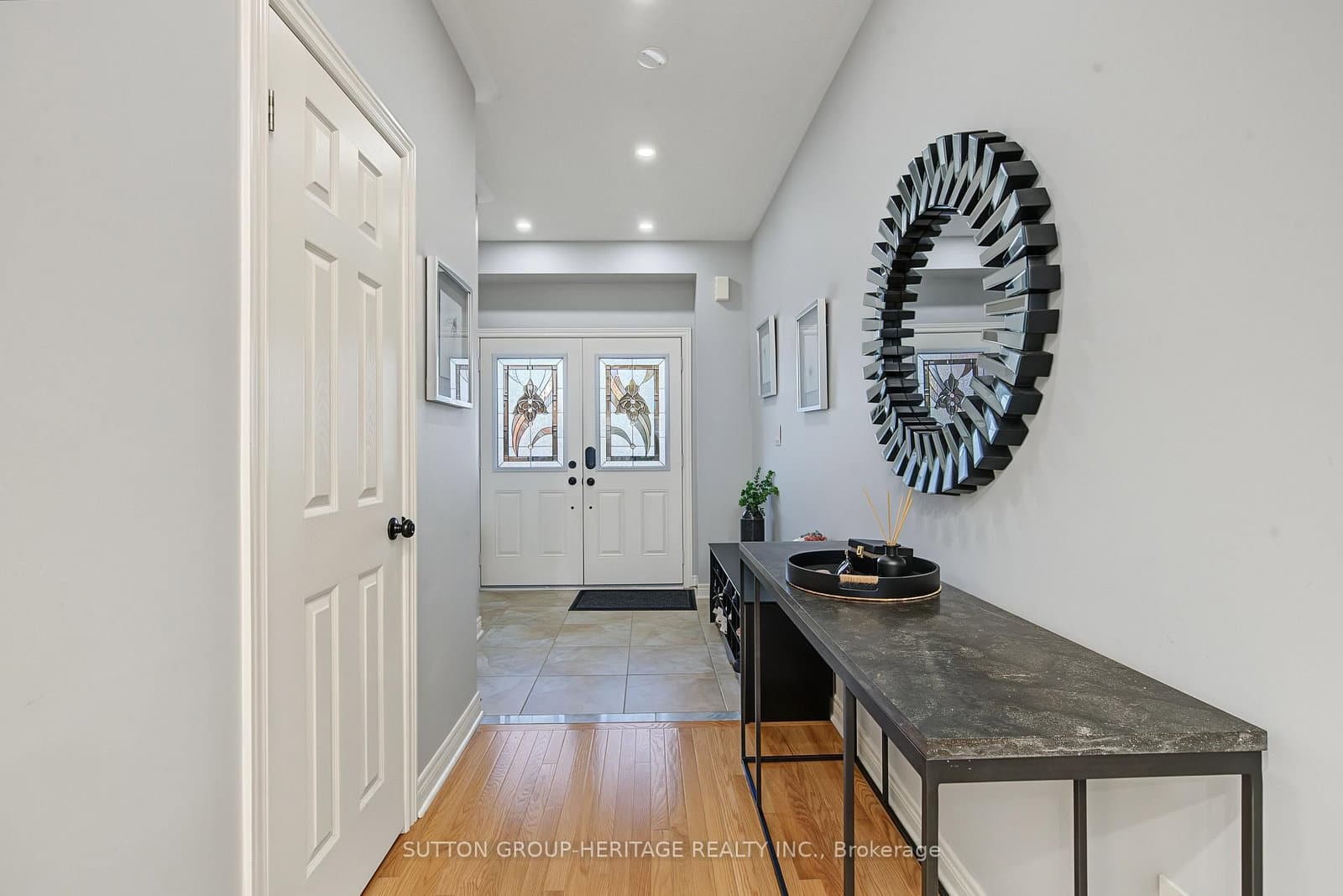15 Clarinet Lane - Image 4