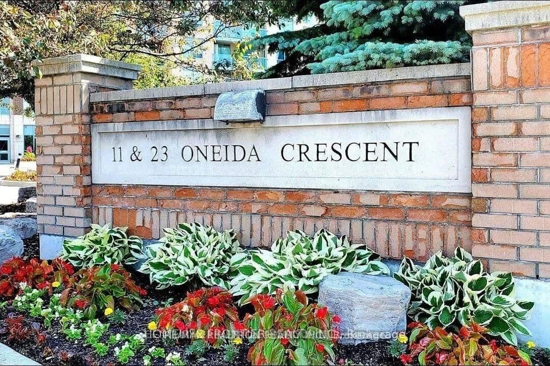 23 Oneida Crescent, Unit PH13 - Image 2