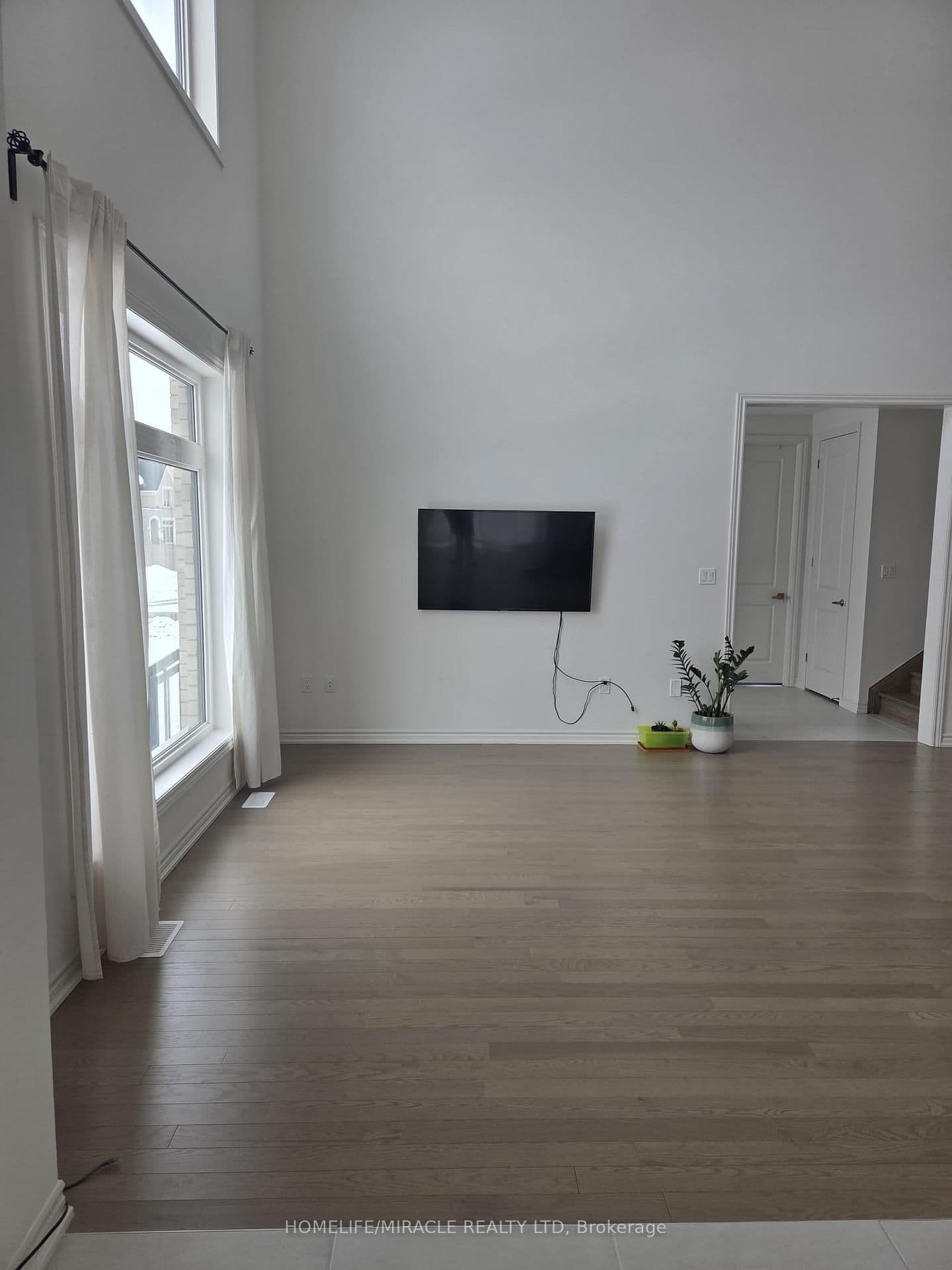 14 Mayapple Street - Image 6