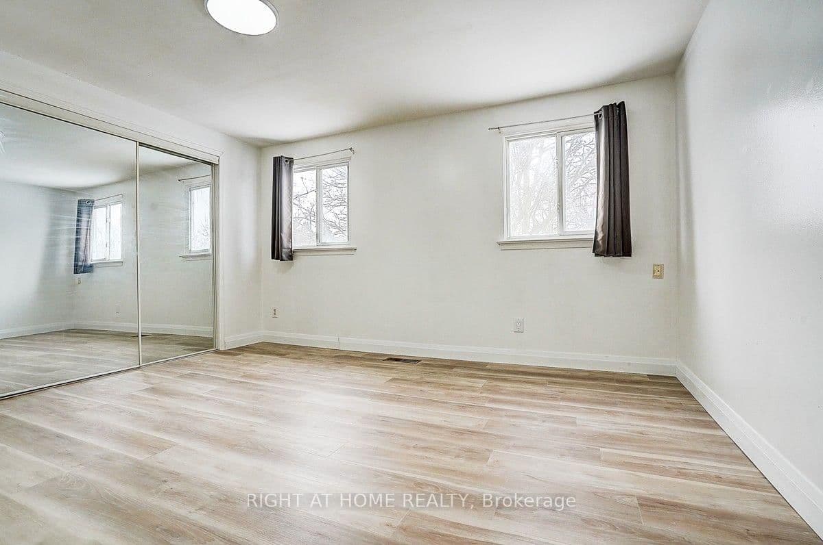 35 Snowshoe Crescent - Image 5