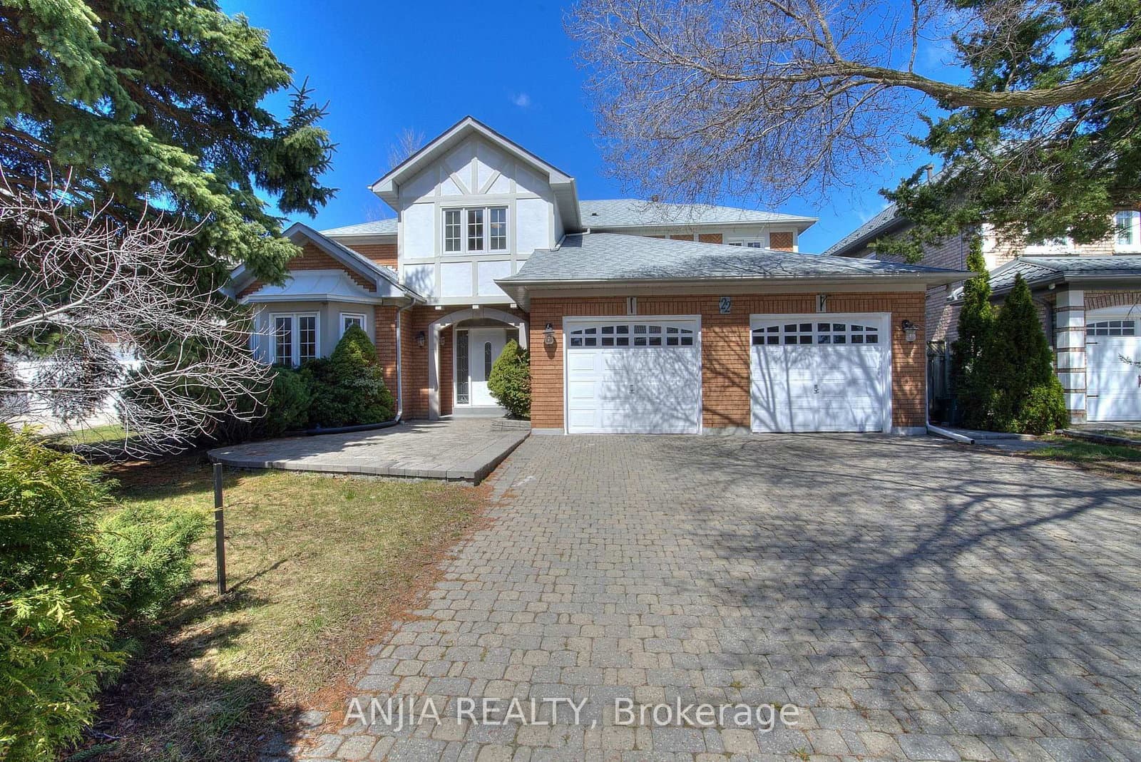 22 Chiltern Hill - Image 1