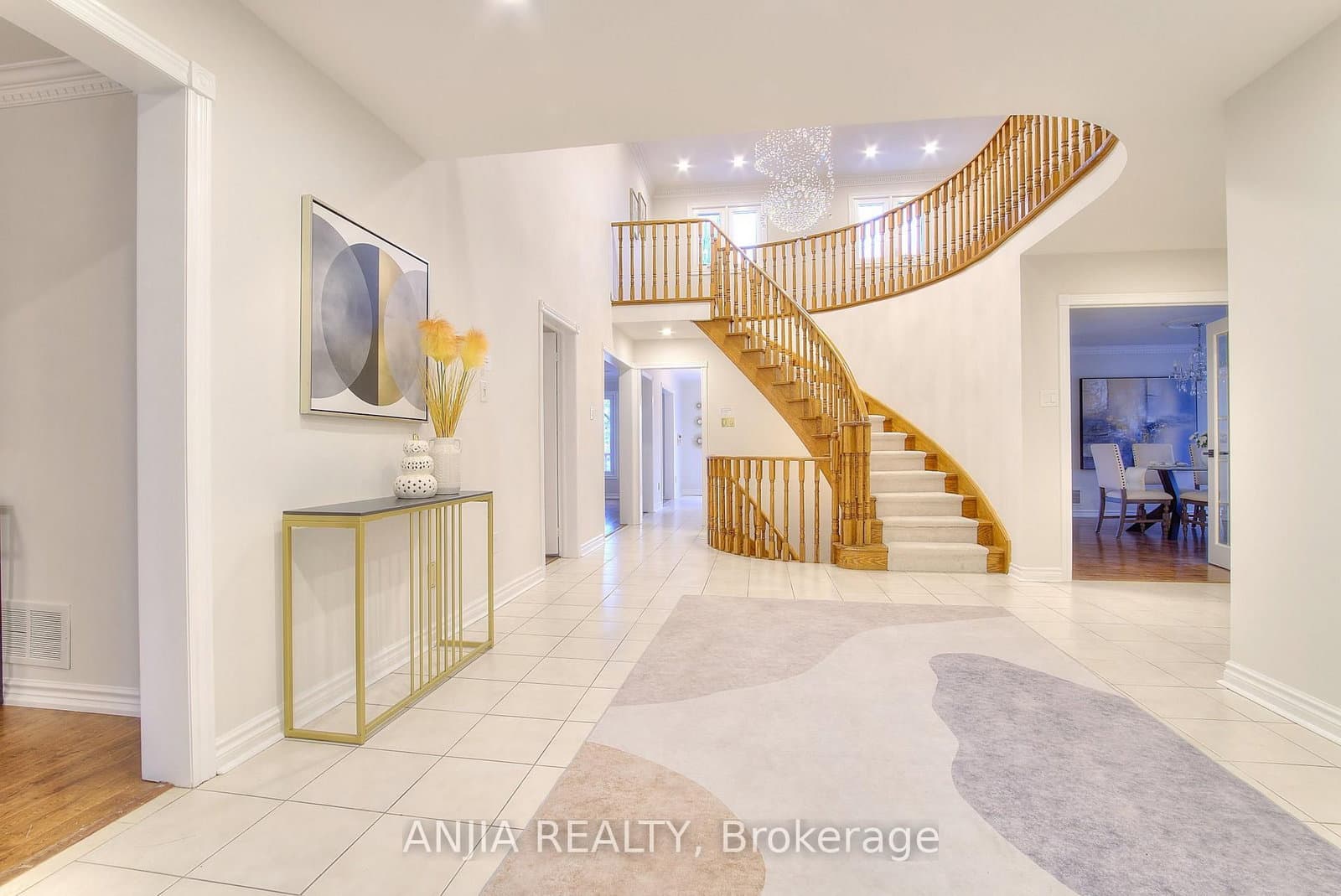 22 Chiltern Hill - Image 2