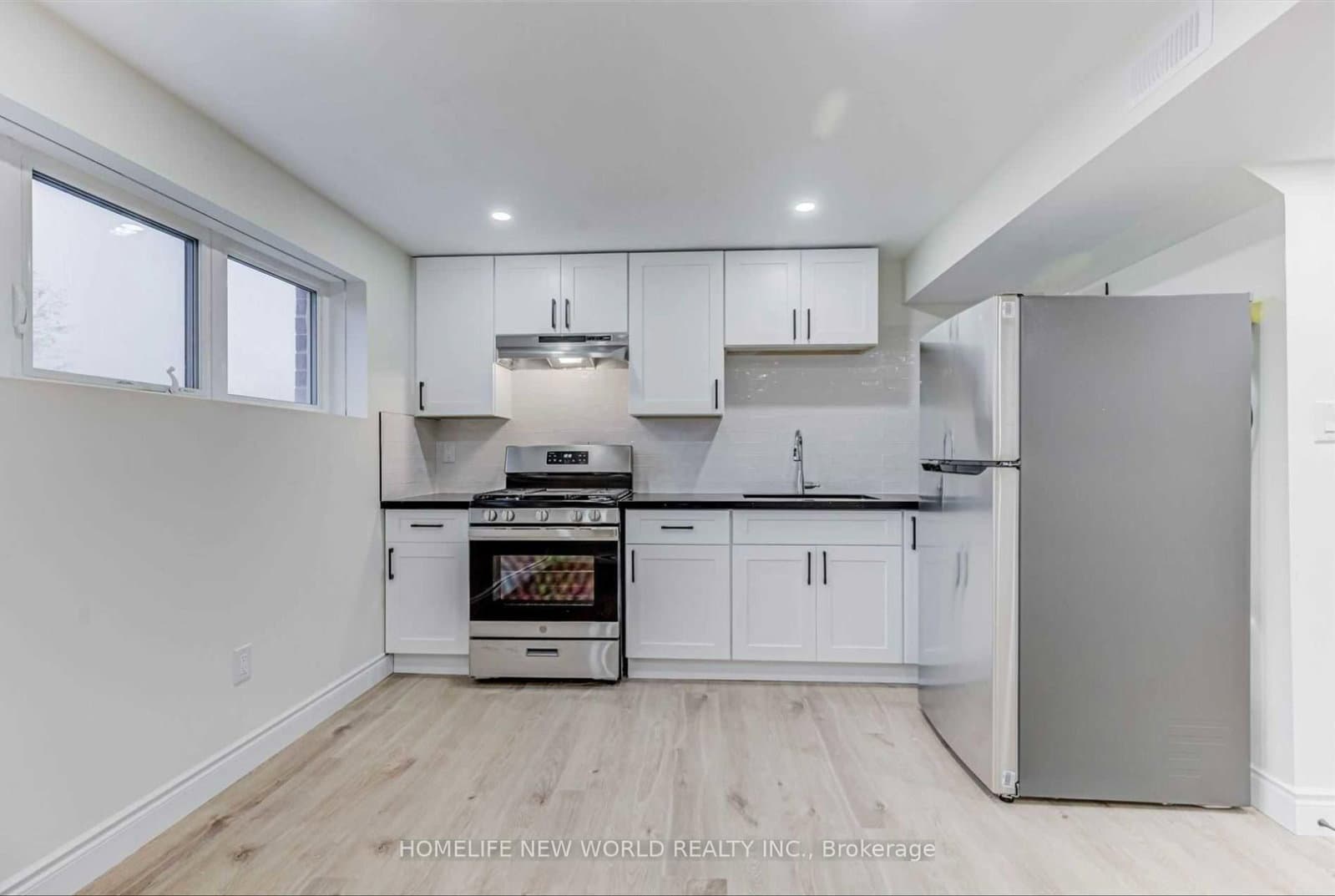 24 SEEDLING Crescent, Unit Basement - Image 1