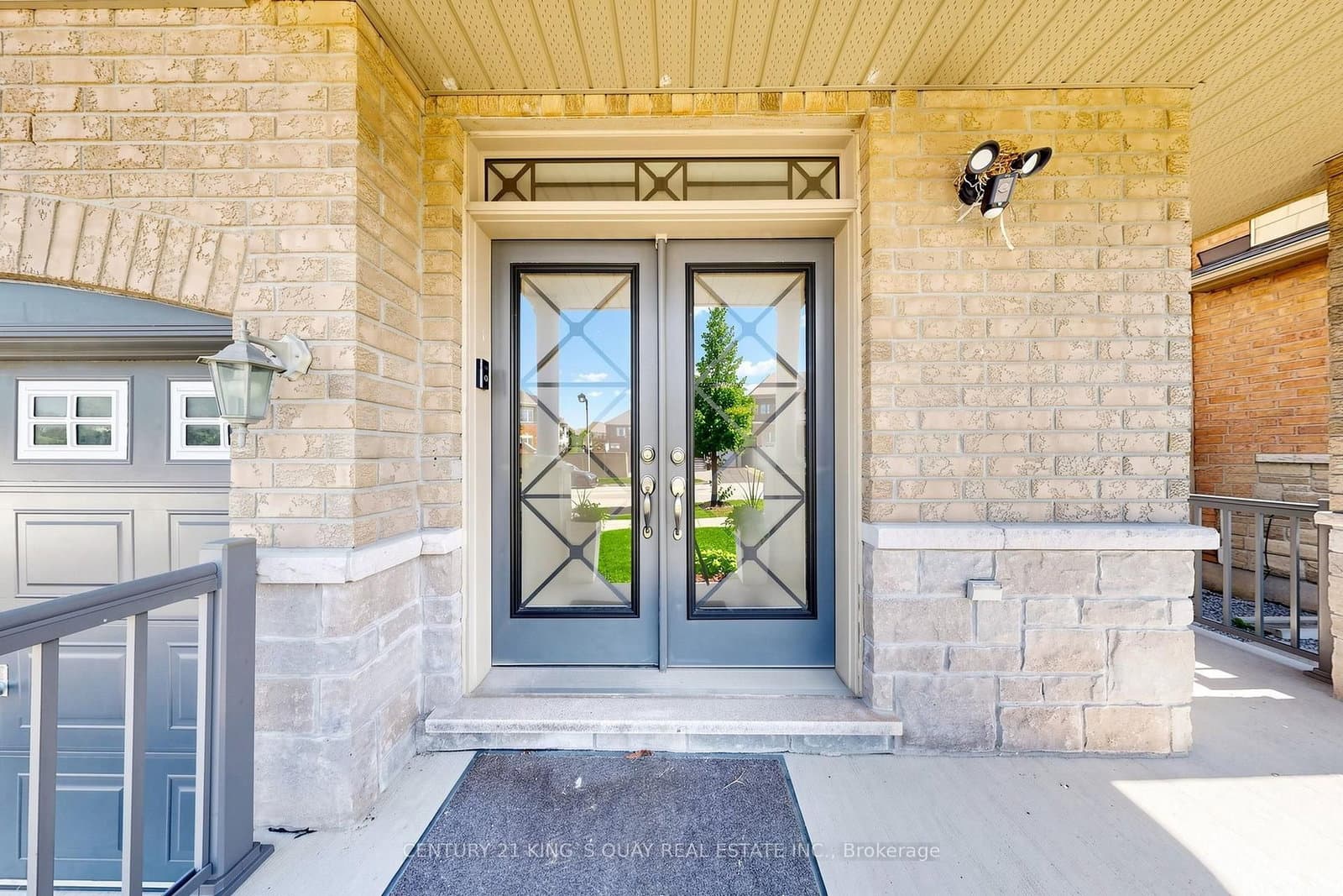 44 Dame Gruev Drive - Image 2