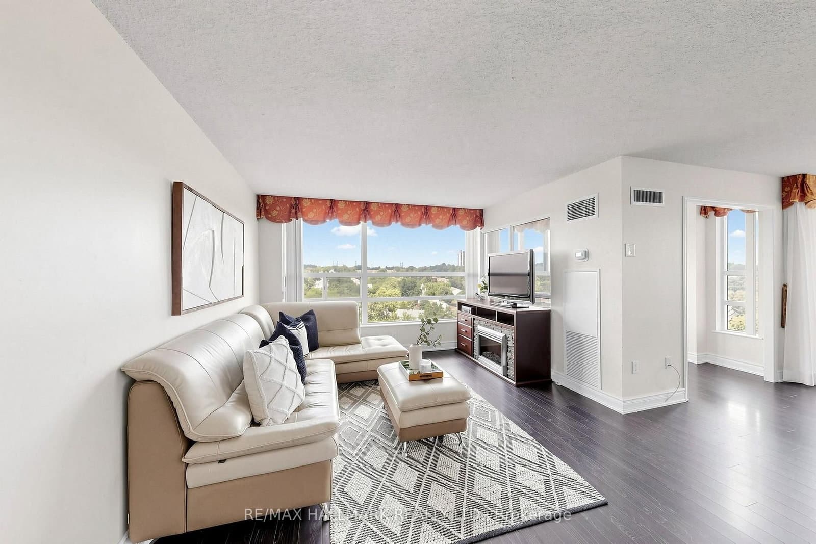 7905 Bayview Avenue, Unit 1022 - Image 5