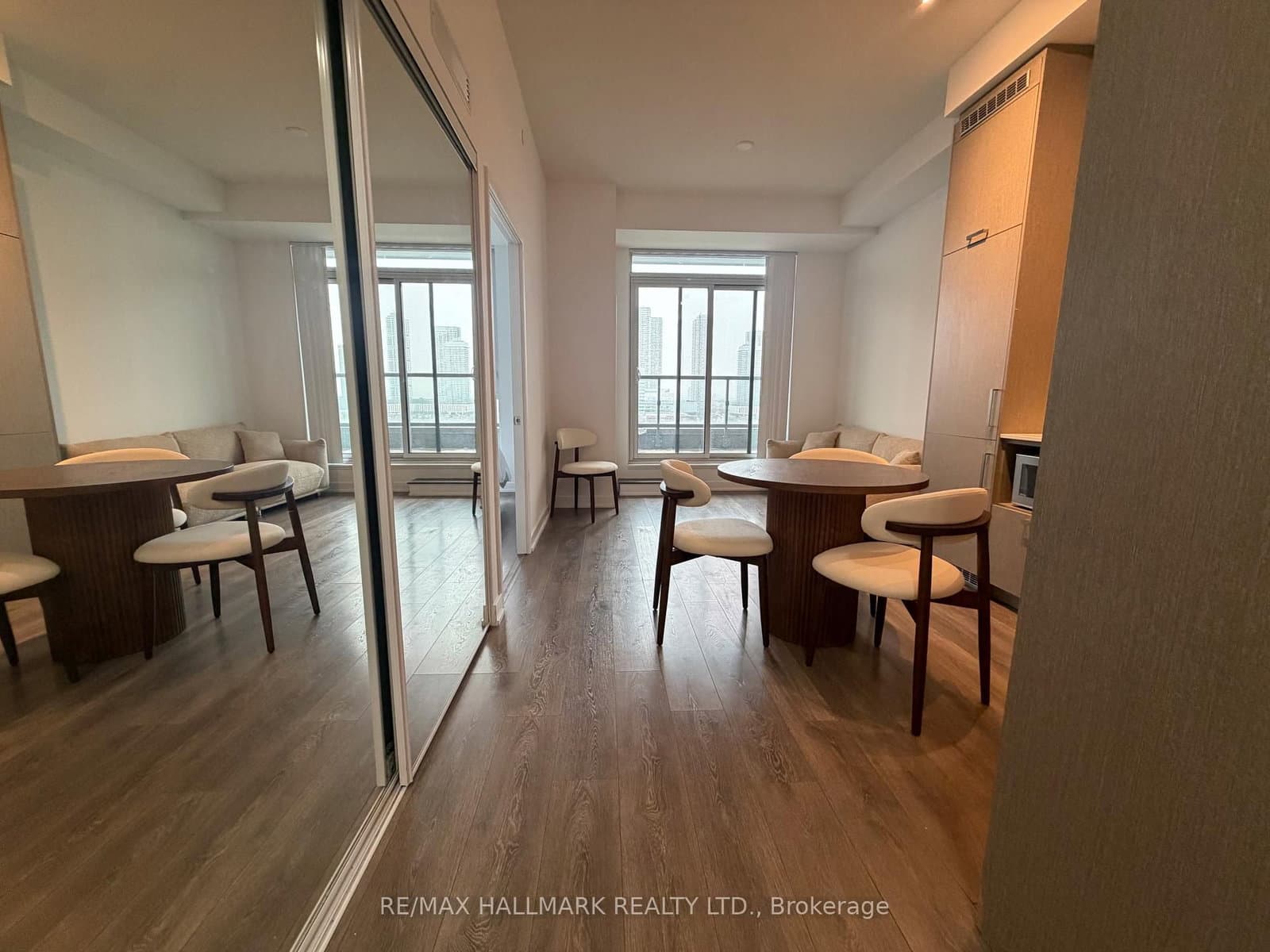 38 Honeycrisp Crescent, Unit 1215 - Image 3