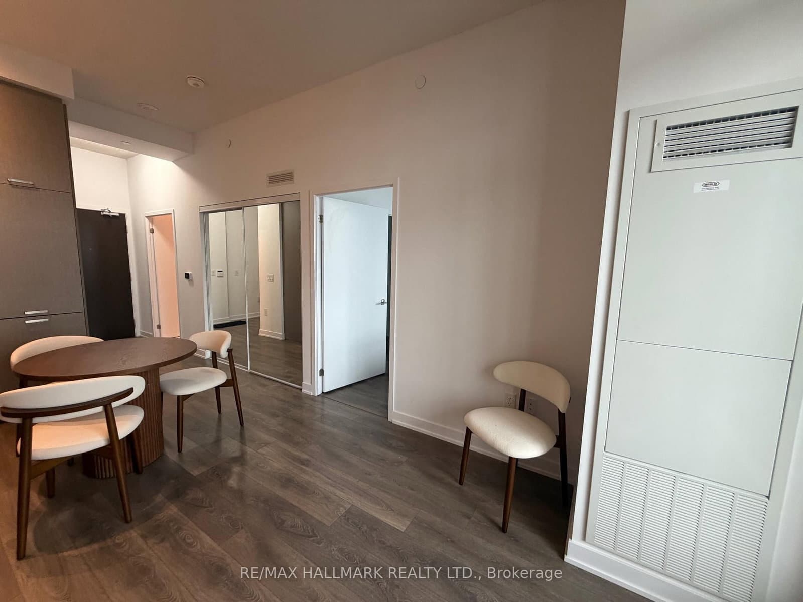 38 Honeycrisp Crescent, Unit 1215 - Image 6