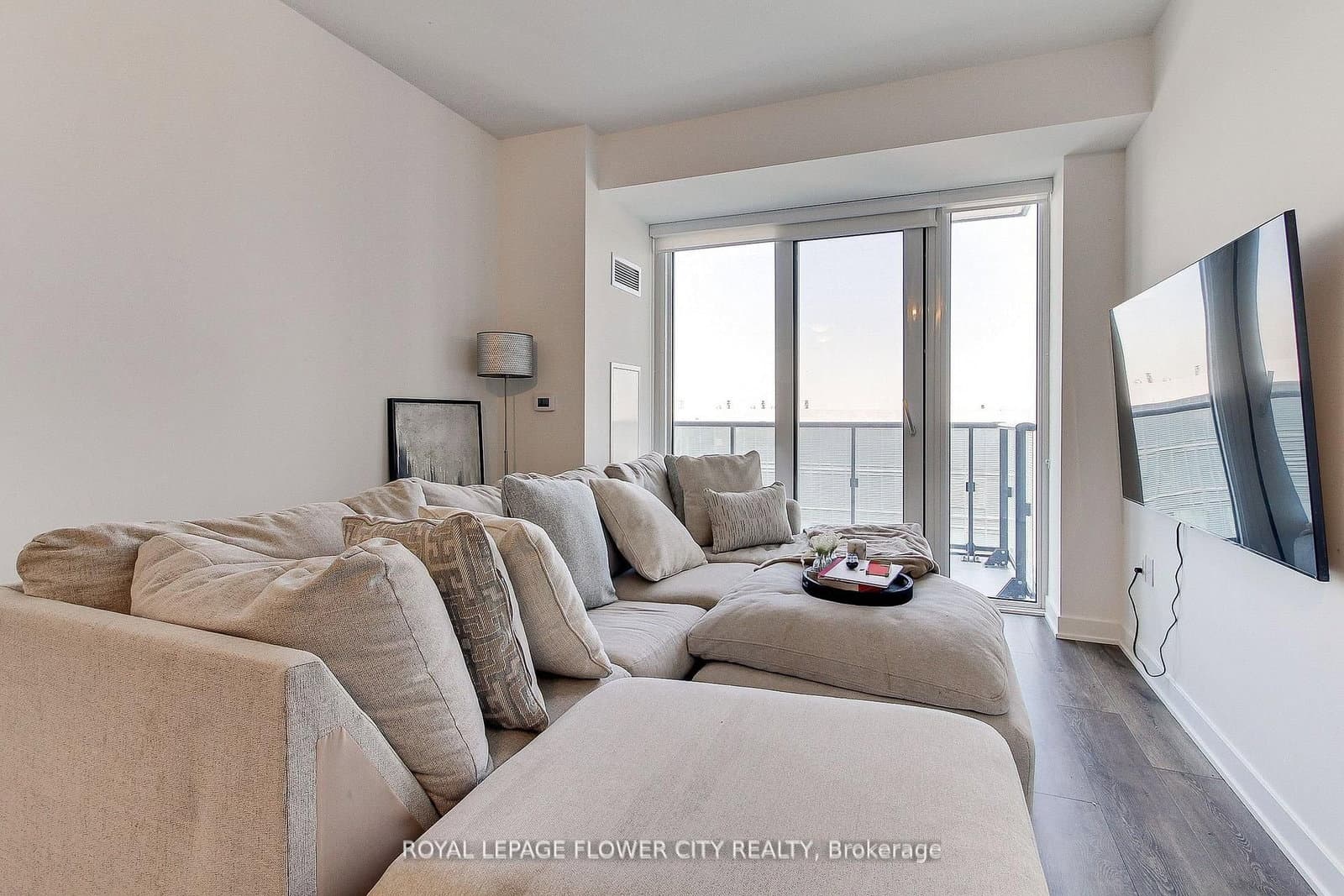 95 Oneida Crescent, Unit 2305 - Image 5