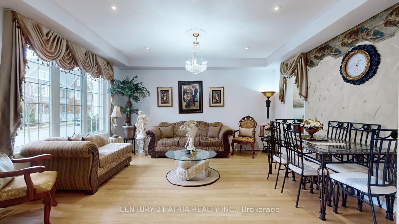 69 Diamond Jubilee Drive - Image 4