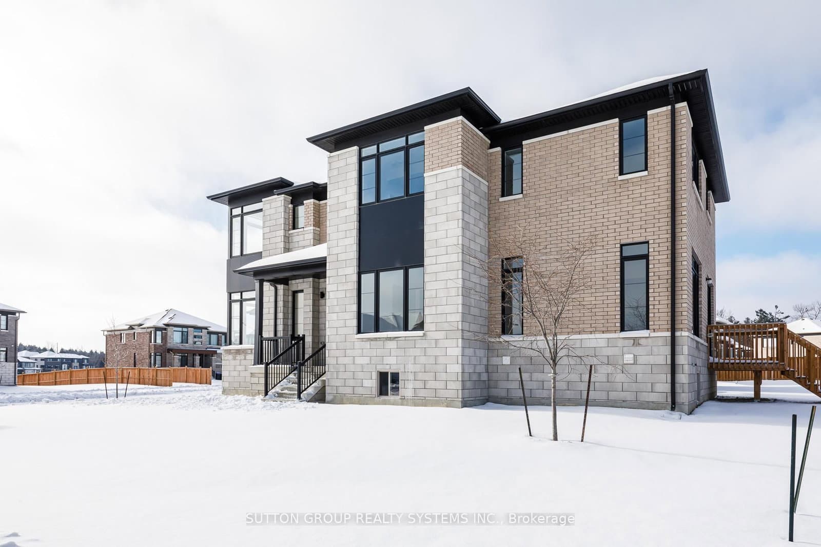 187 Rosanne Circle - Image 2