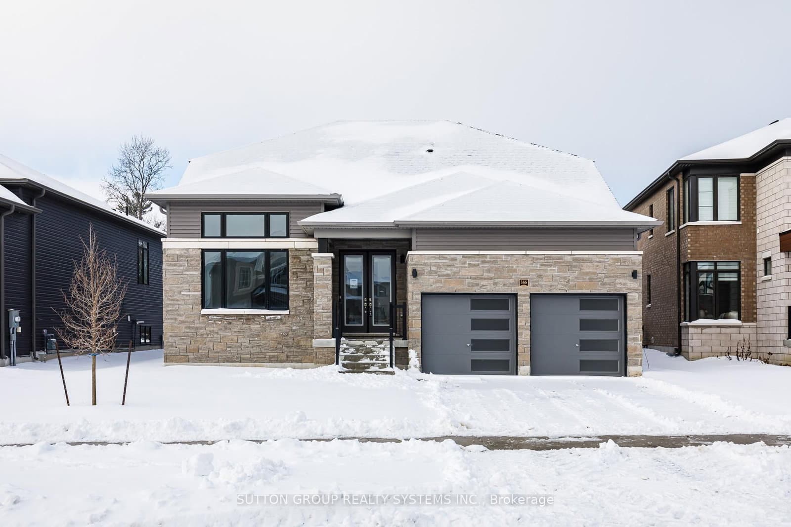 146 Roseanne Circle - Image 1