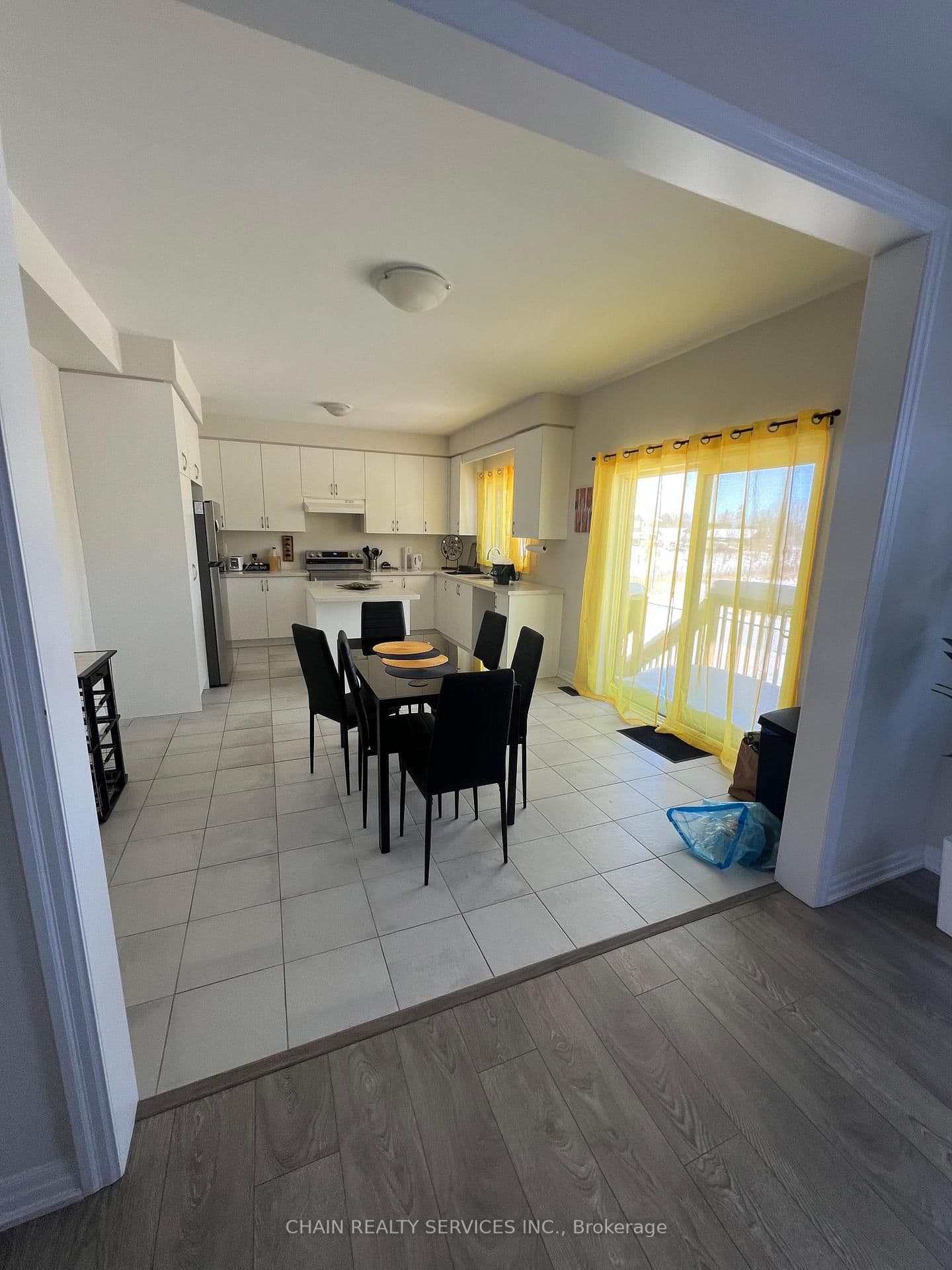 207 Stayner Street - Image 5