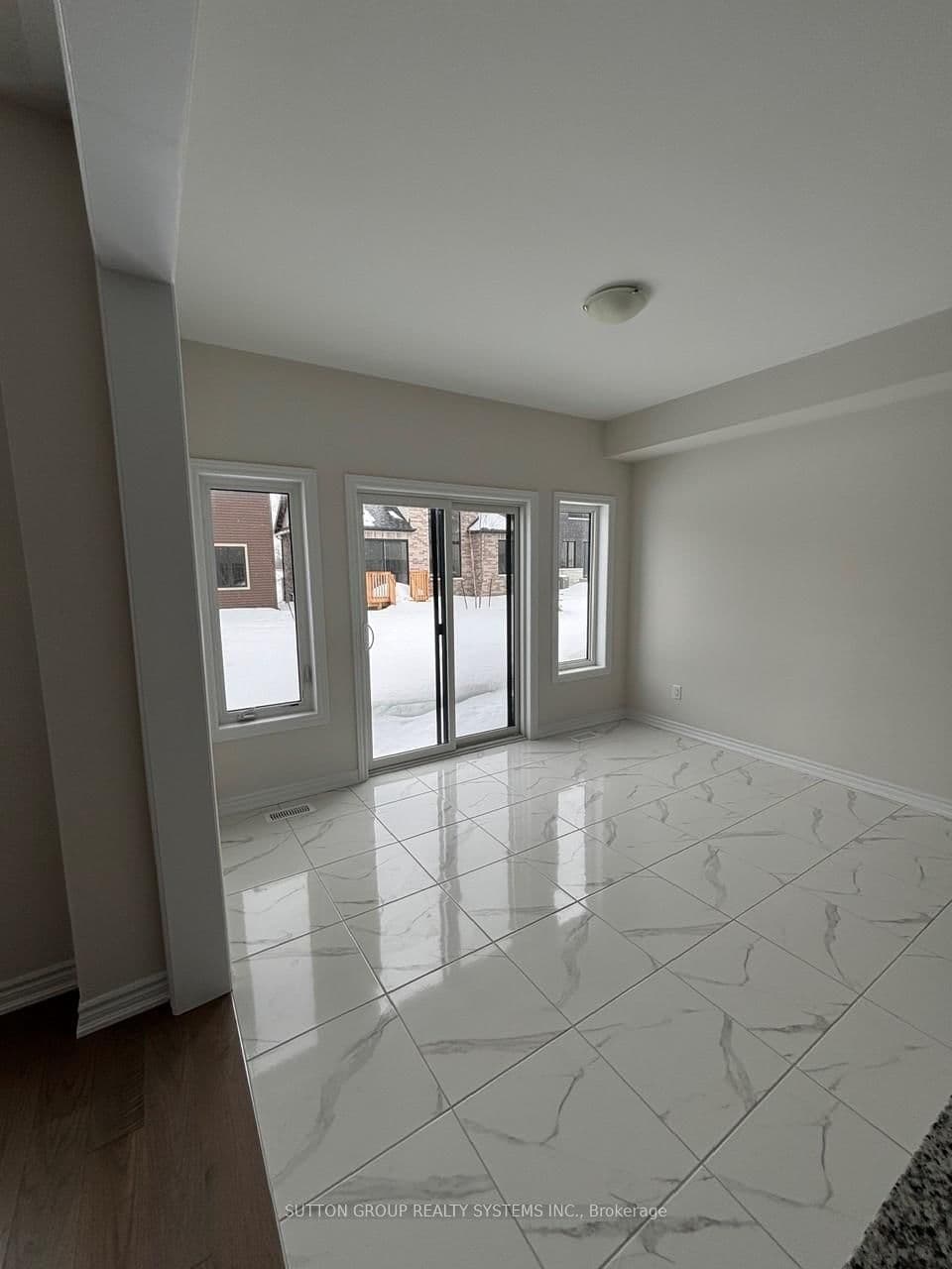 14 Federica Crescent - Image 5