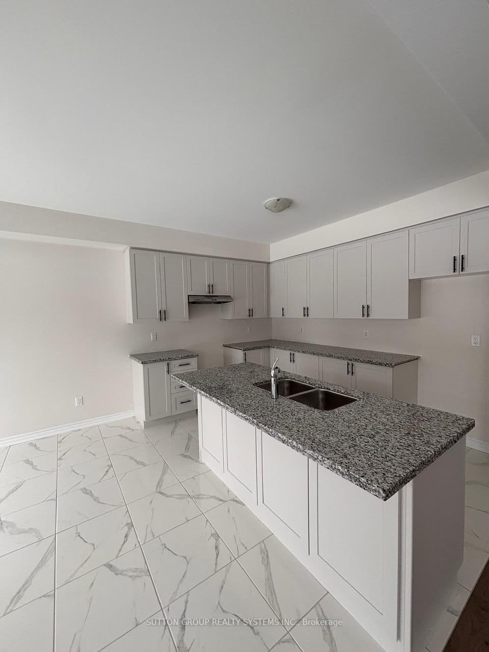 14 Federica Crescent - Image 6