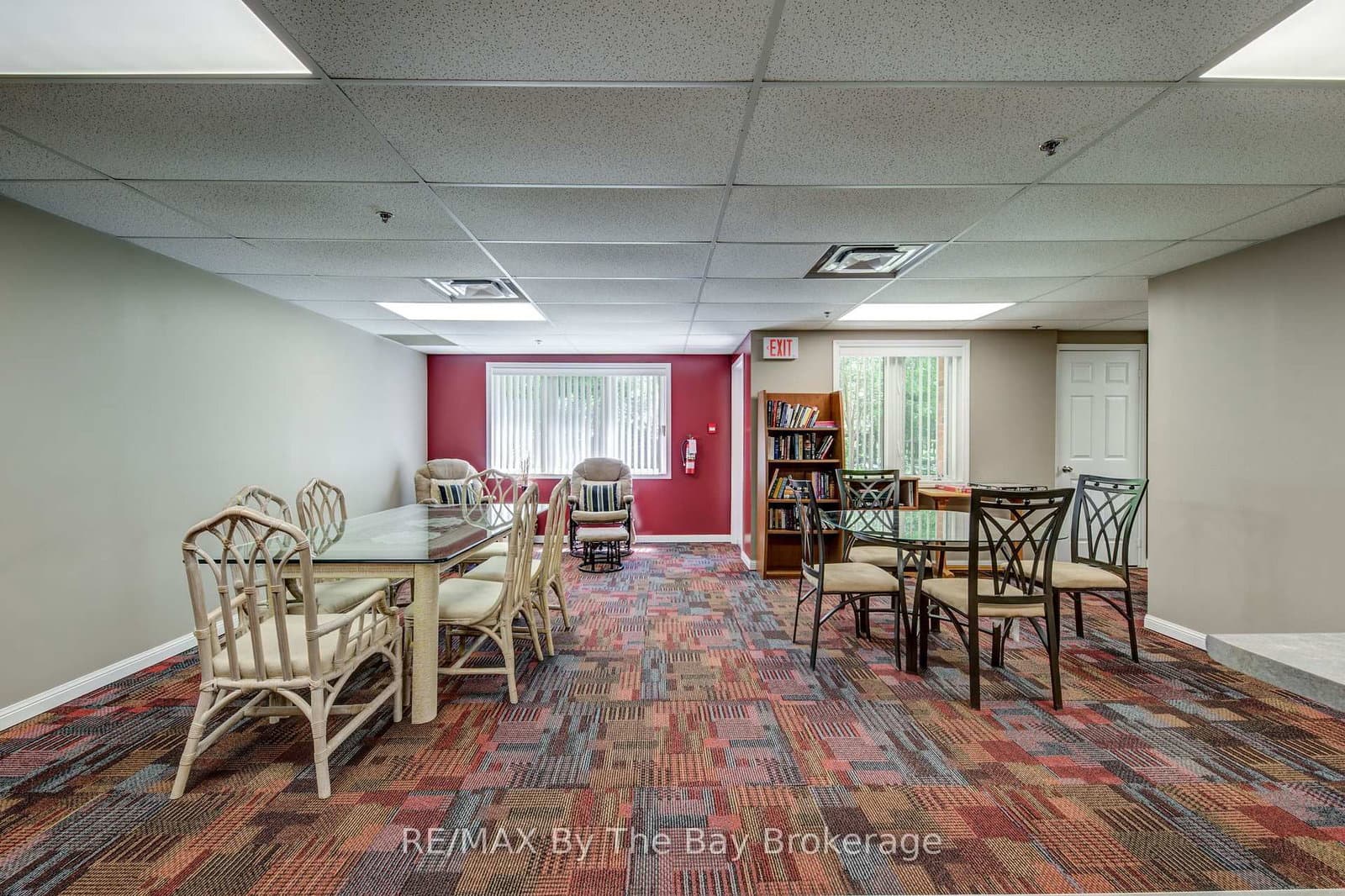 16 Westbury Road, Unit 202 - Image 4