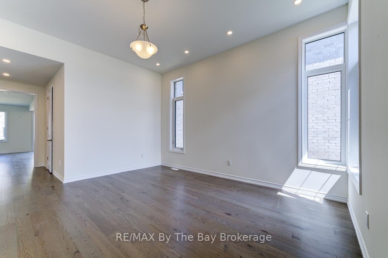 17 Sun Valley Avenue - Image 6