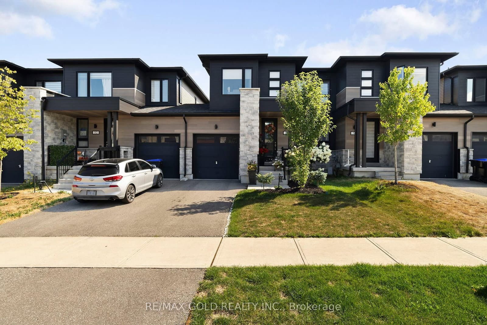 54 Eberhardt Drive - Image 3