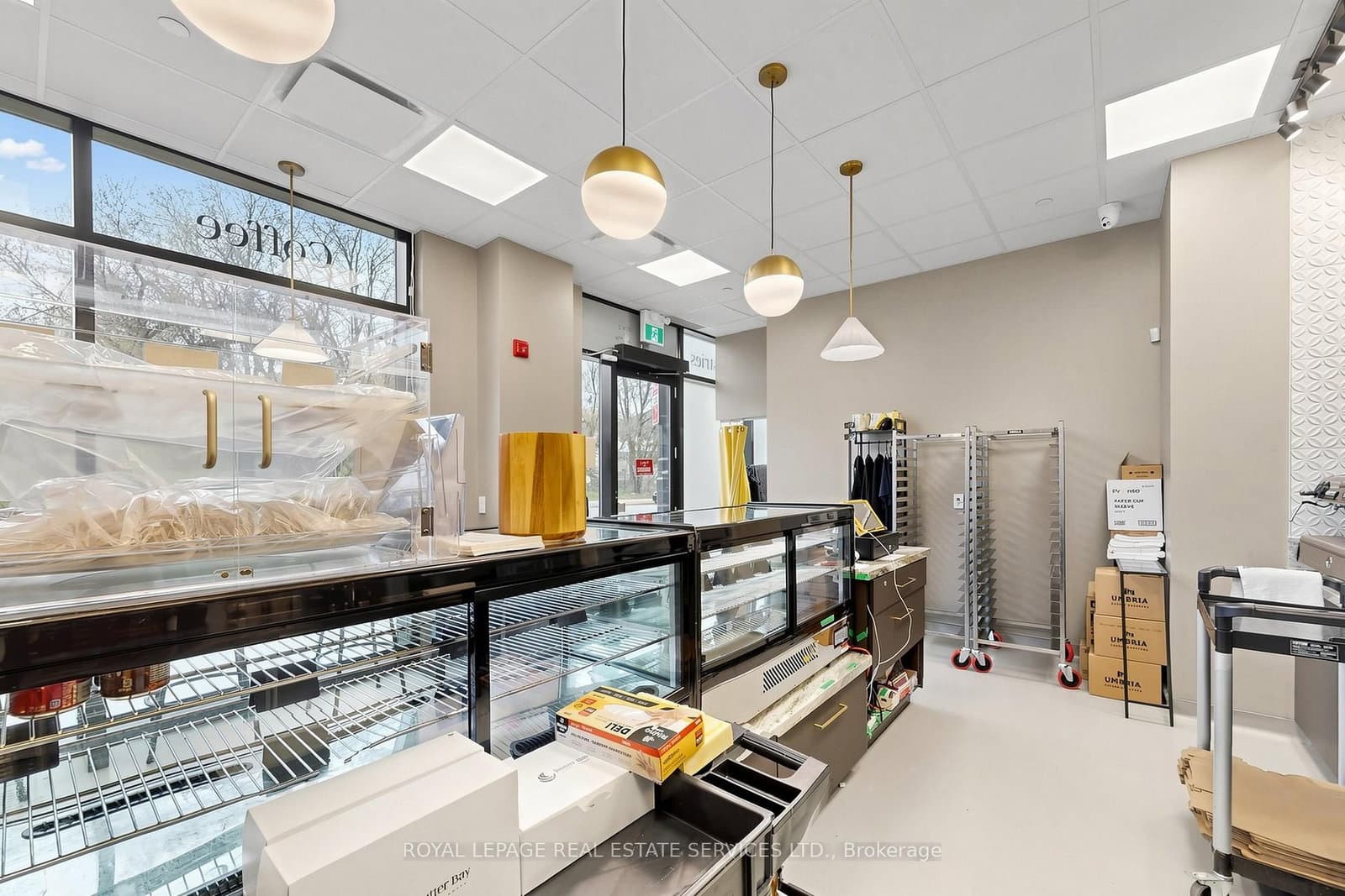 185 Dunlop Street E, Unit C3 - Image 4
