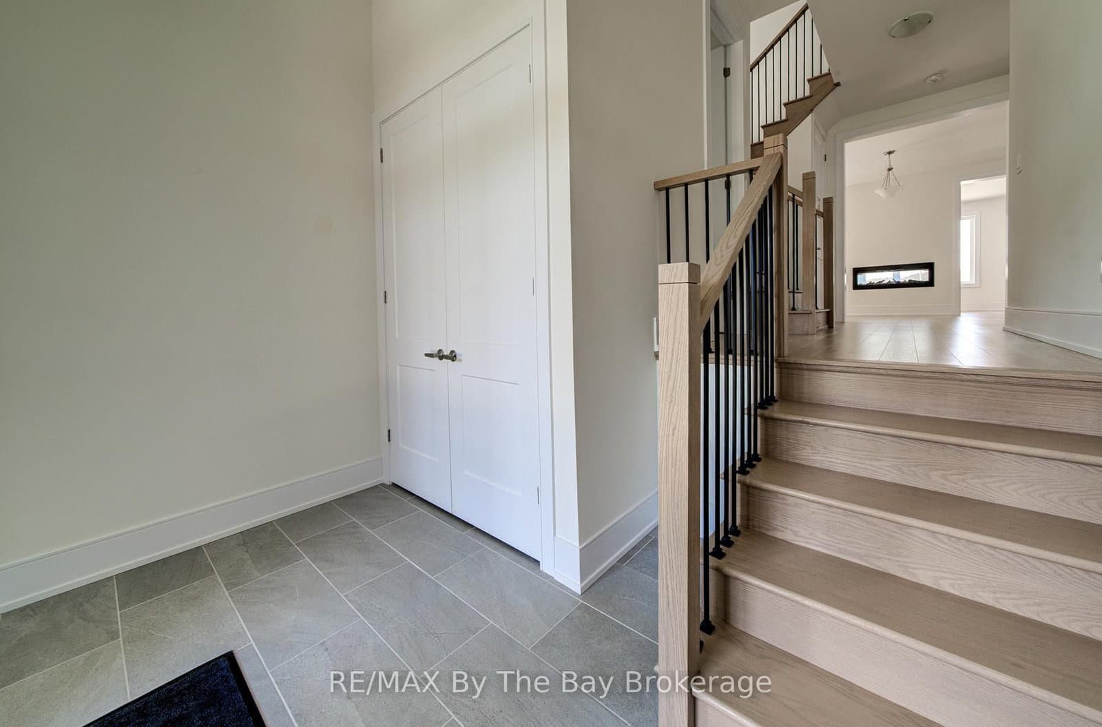 63 Rosanne Circle - Image 3
