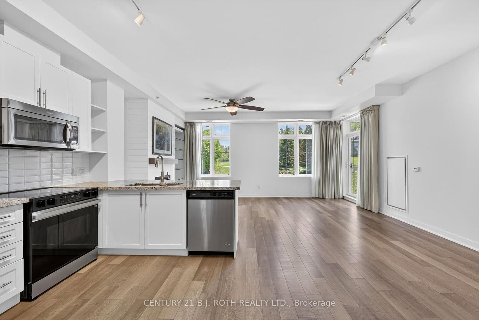 40 Horseshoe Boulevard, Unit 310 - Image 4