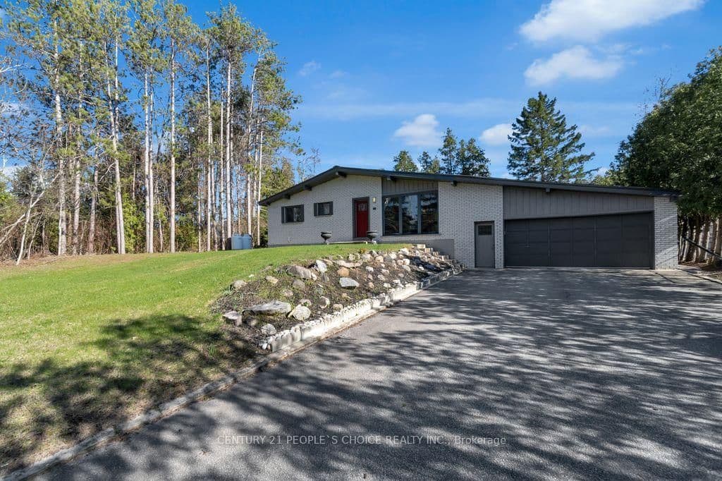 71 Bay Sands Drive - Image 1