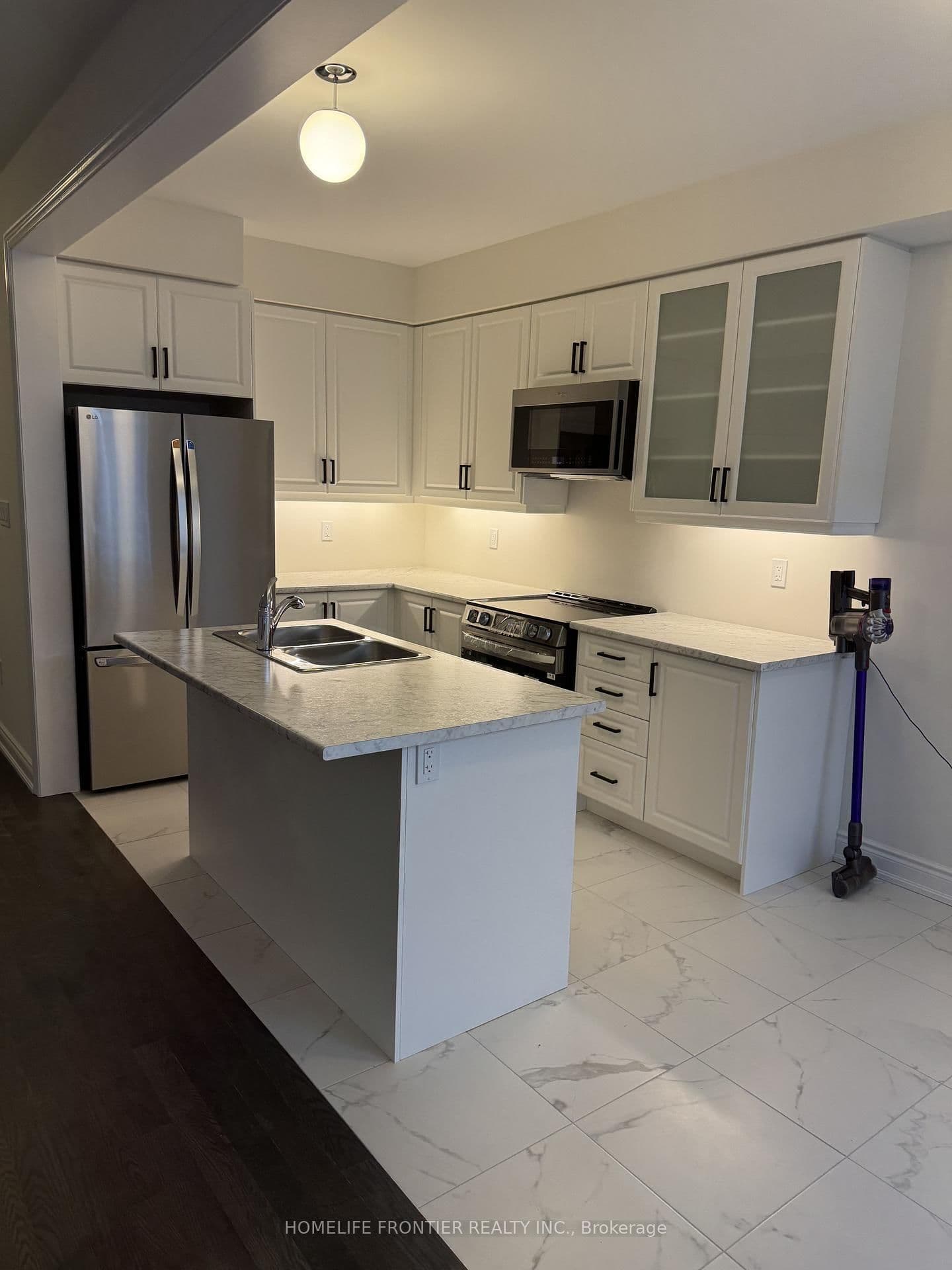 10 Durham Avenue - Image 4