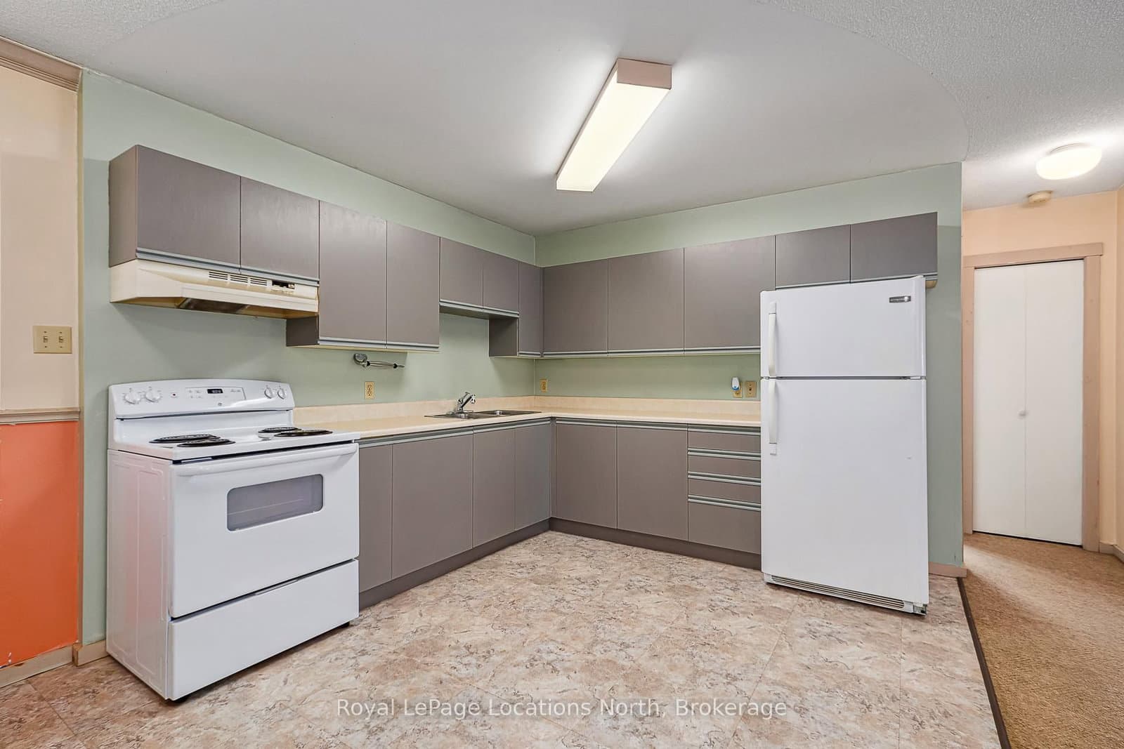 891 River Road W, Unit 1 - Image 3