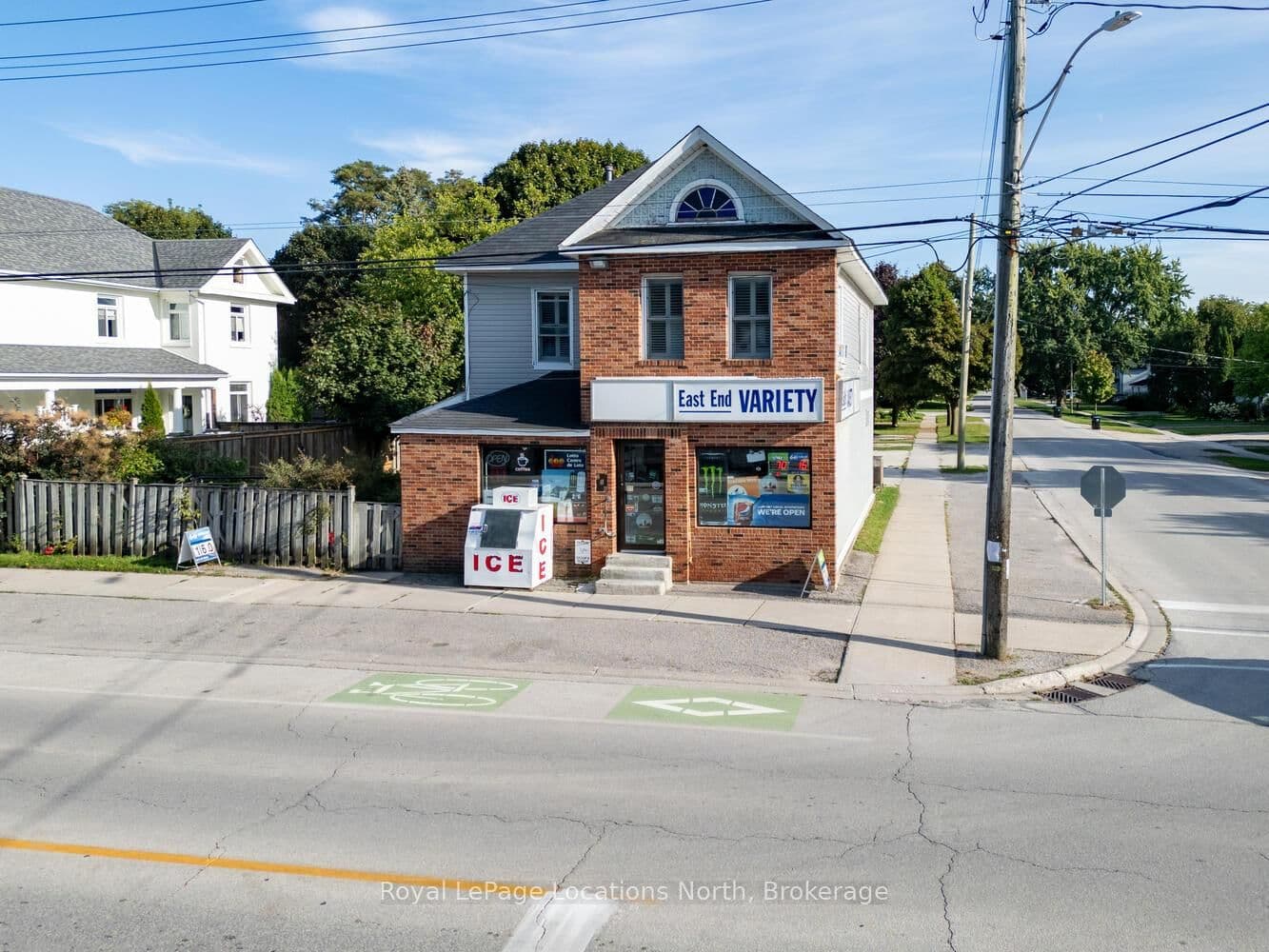 256 Ontario Street - Image 4