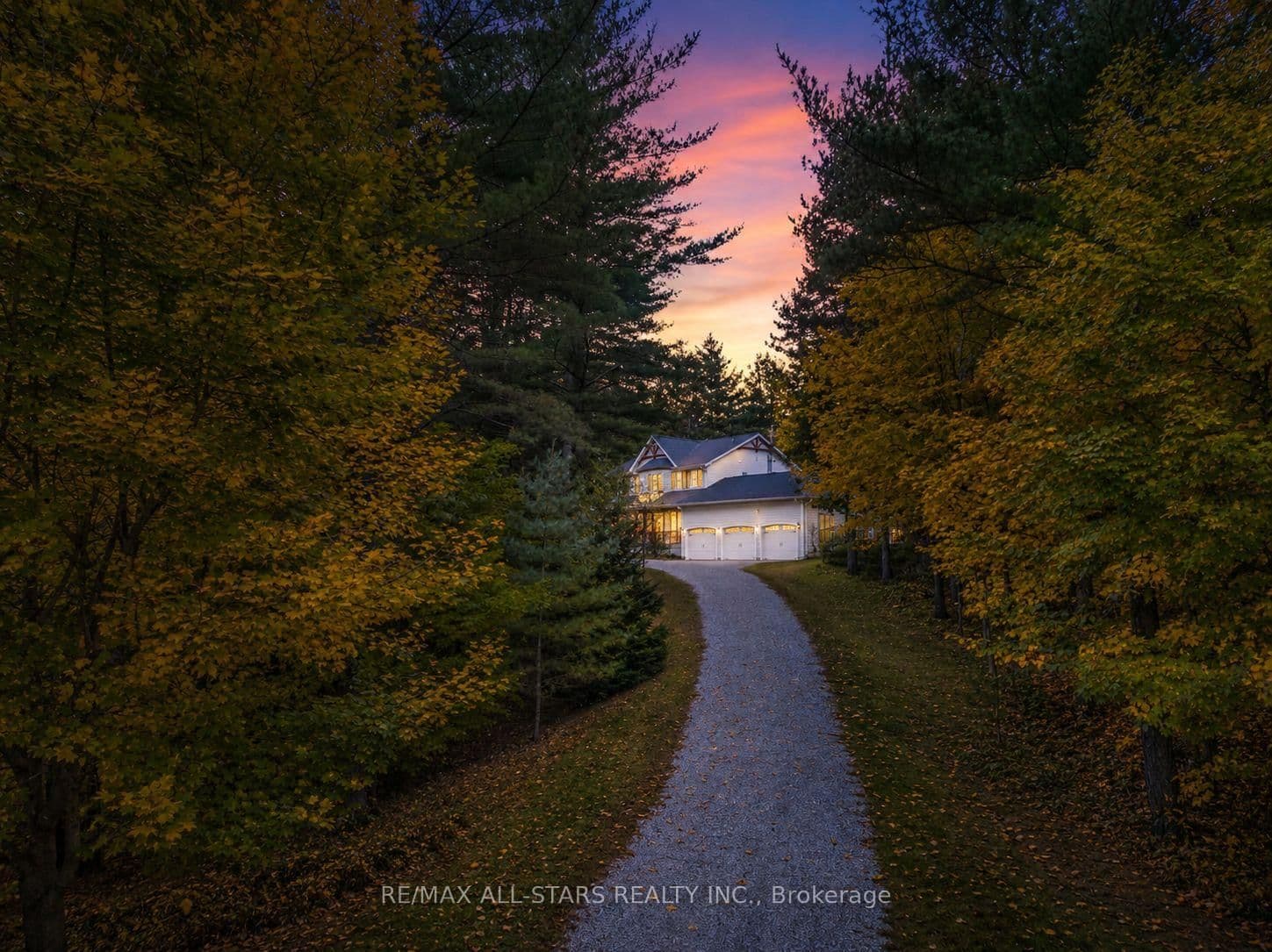 29 Robert Boulevard - Image 2
