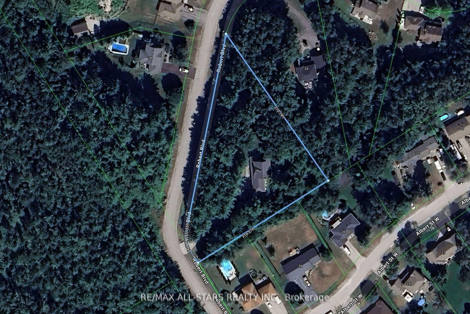 29 Robert Boulevard - Image 4