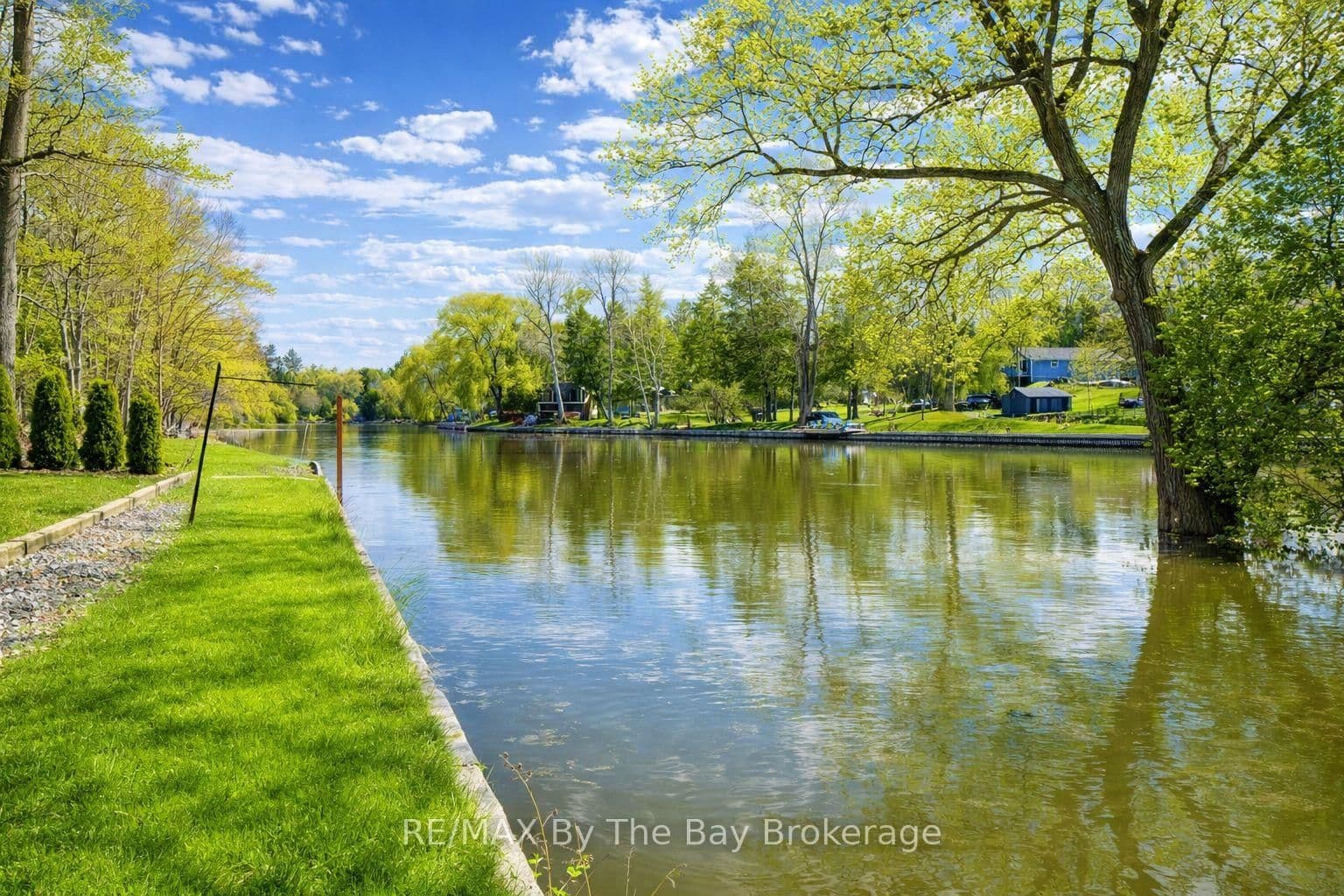 646 Oxbow Park Drive - Image 4