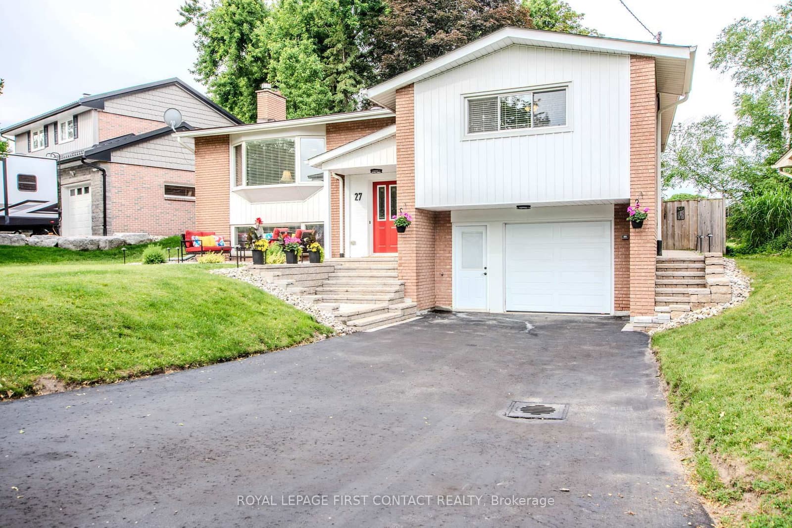 27 Tower Crescent - Image 4