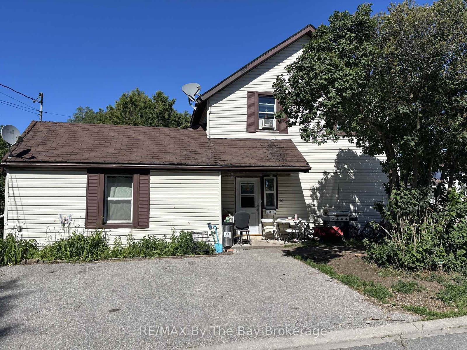 353 Ontario Street - Image 2