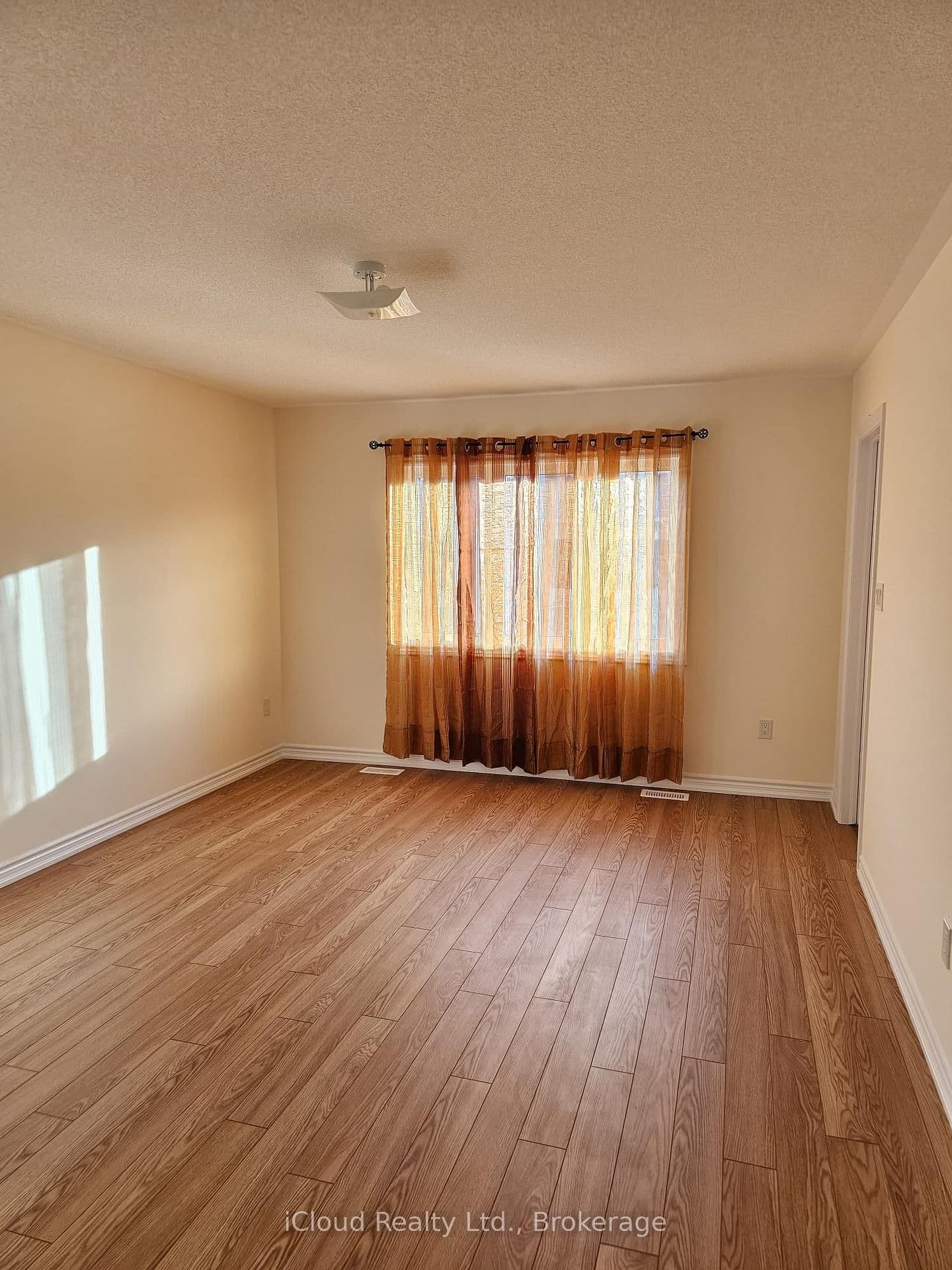 9 Durham Avenue - Image 5