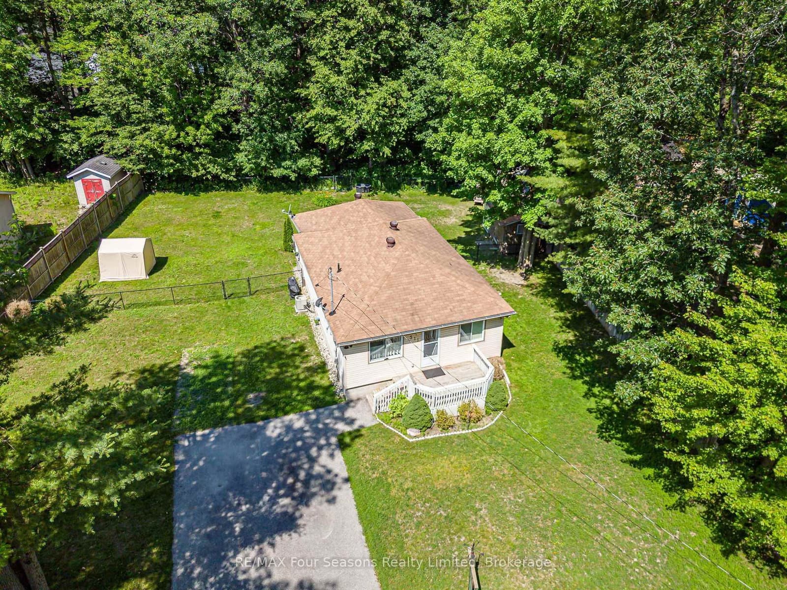 511 Oxbow Park Drive - Image 2