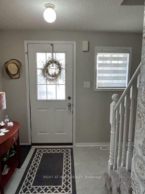 22 Lion's Gate Boulevard - Image 2