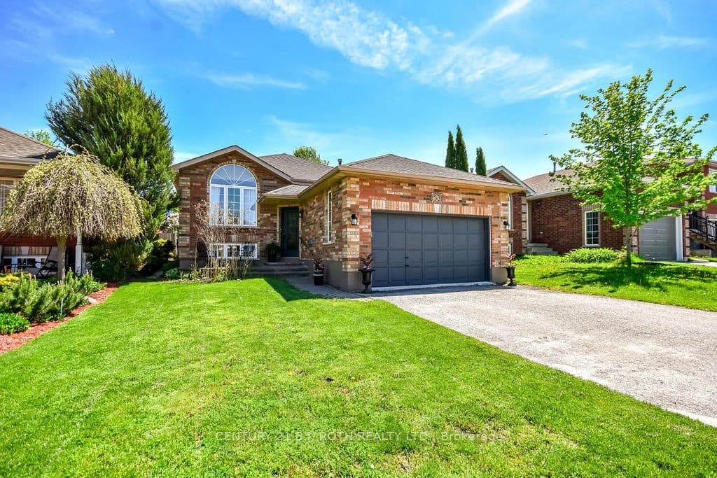 53 FOREST DALE Drive - Image 1