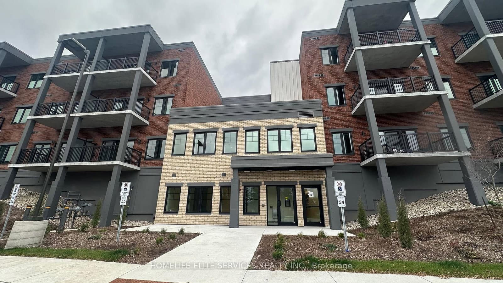 121 Mary Street, Unit 306 - Image 5
