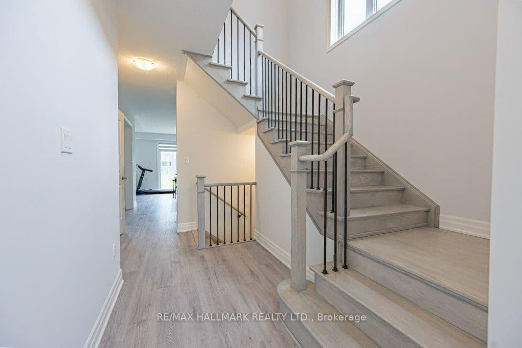 32 NICORT Road - Image 5