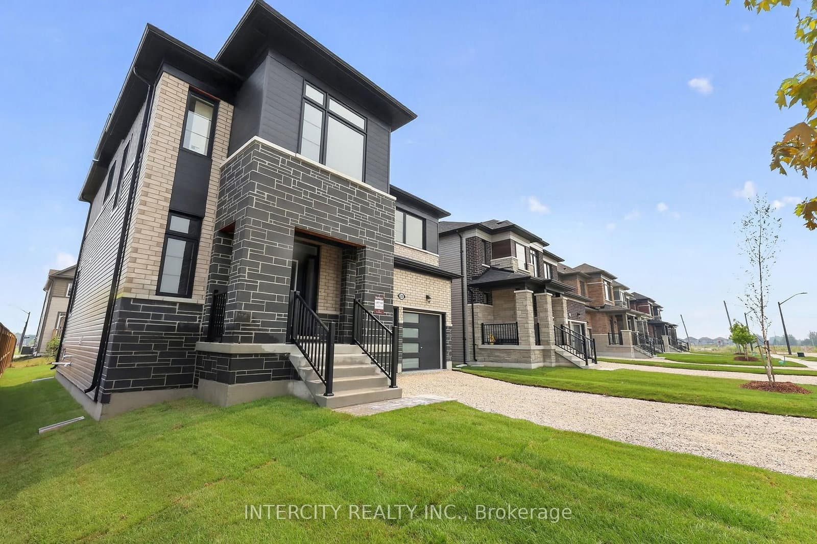 22 Legacy Circle - Image 5