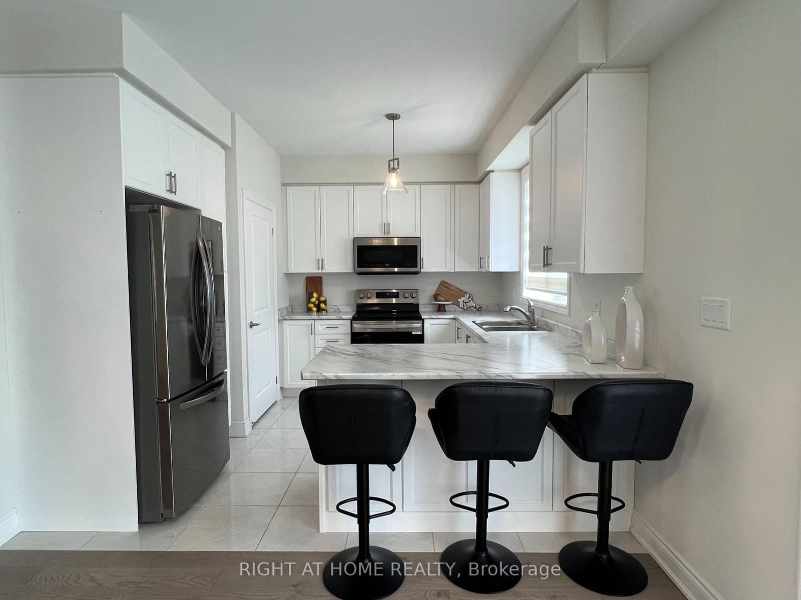 24 Tamworth Terrace W - Image 6