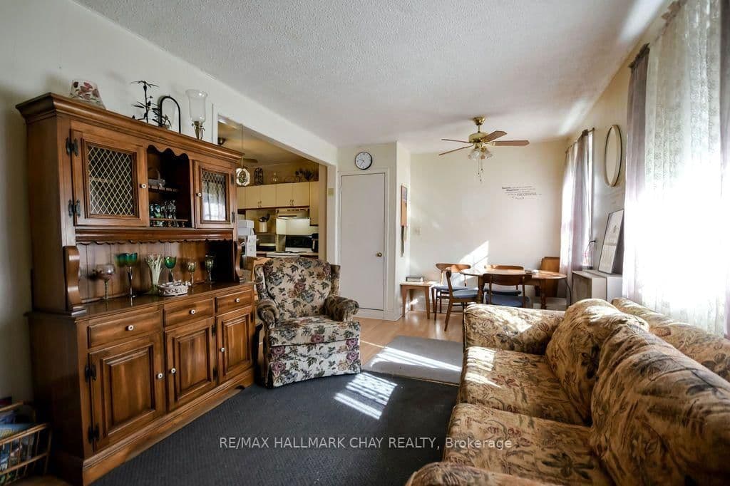 168 Anne Street S - Image 4