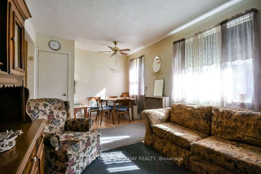 168 Anne Street S - Image 5